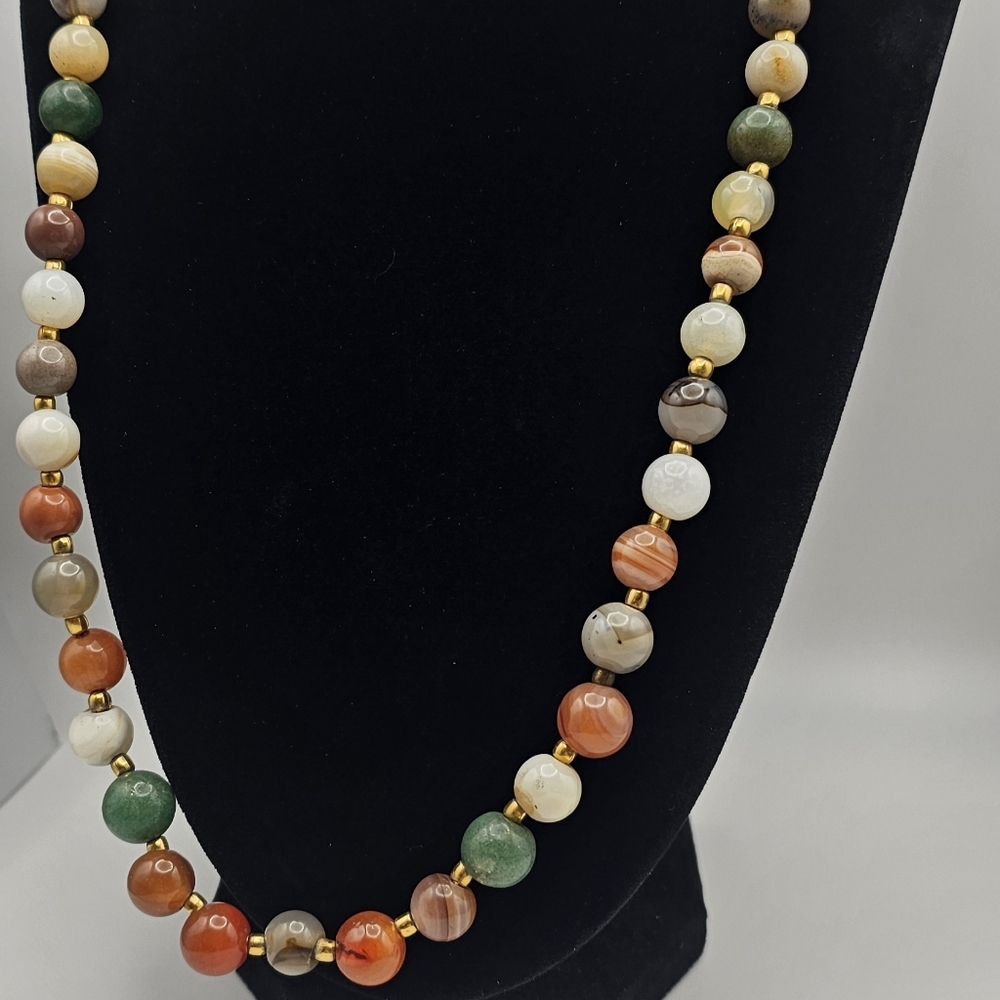 Gorgeous Marble Beaded Multicolored gold tone necklace